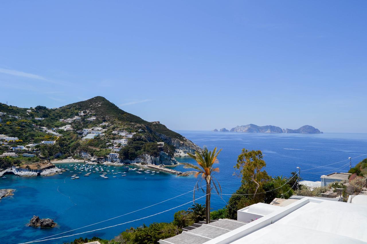 Maridea Casa Vacanza- Le Alcove Sul Mare Suites Πόντσα Εξωτερικό φωτογραφία