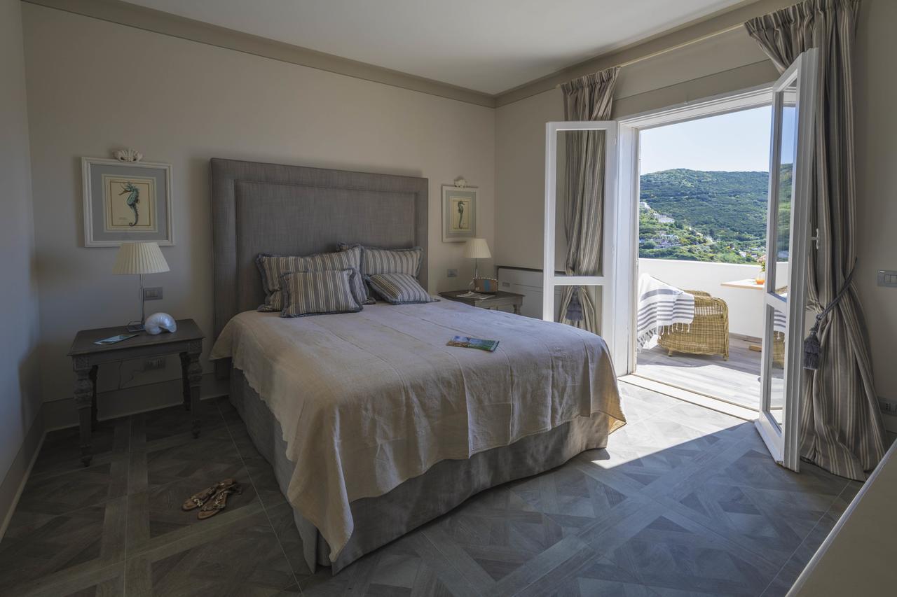 Maridea Casa Vacanza- Le Alcove Sul Mare Suites Πόντσα Εξωτερικό φωτογραφία