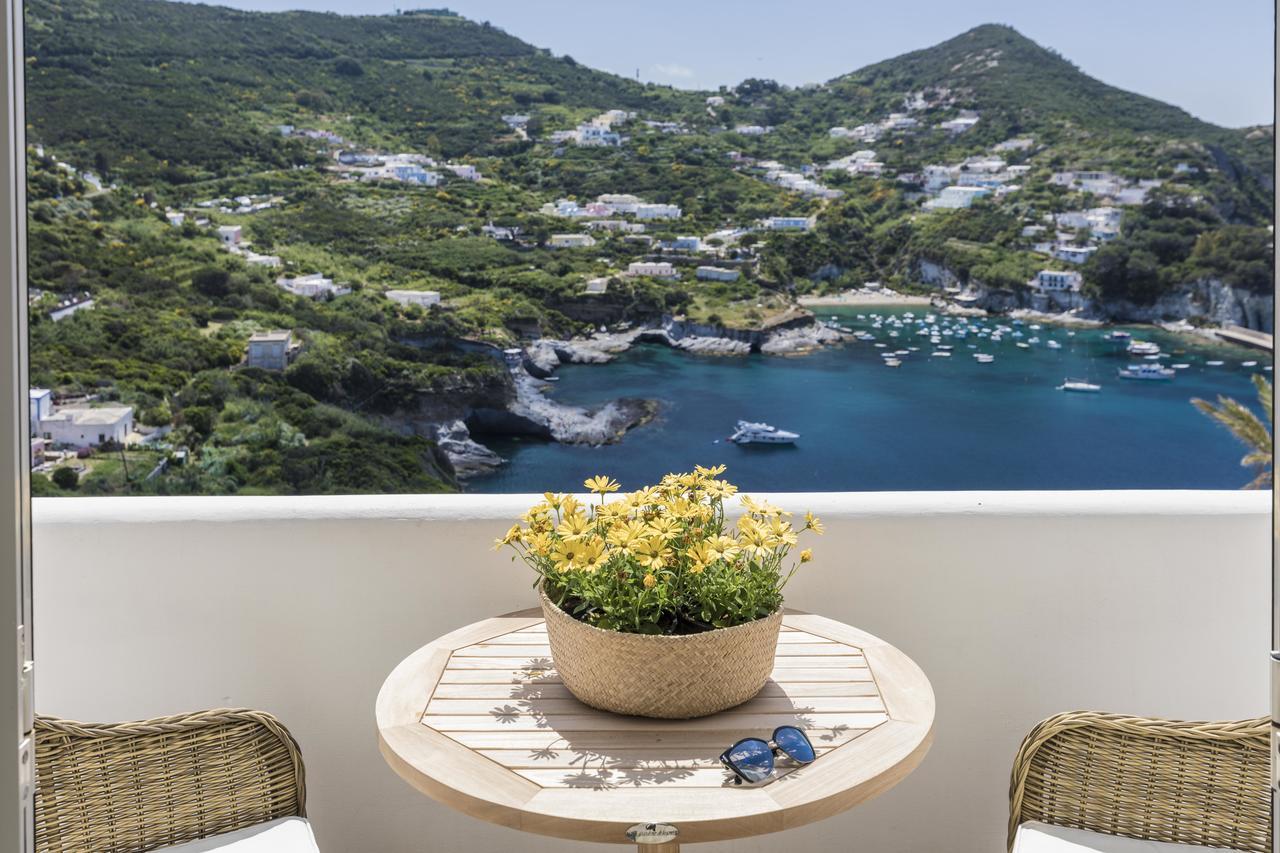 Maridea Casa Vacanza- Le Alcove Sul Mare Suites Πόντσα Εξωτερικό φωτογραφία