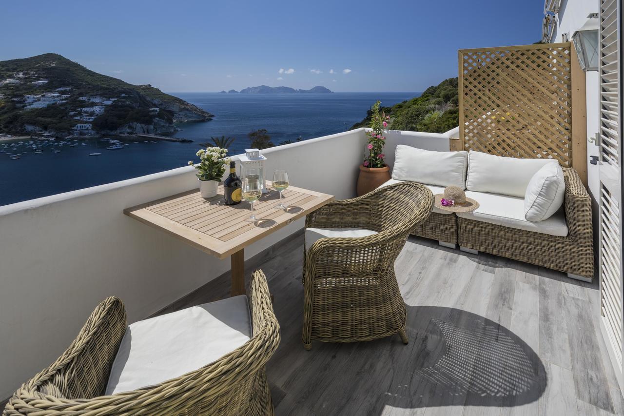 Maridea Casa Vacanza- Le Alcove Sul Mare Suites Πόντσα Εξωτερικό φωτογραφία