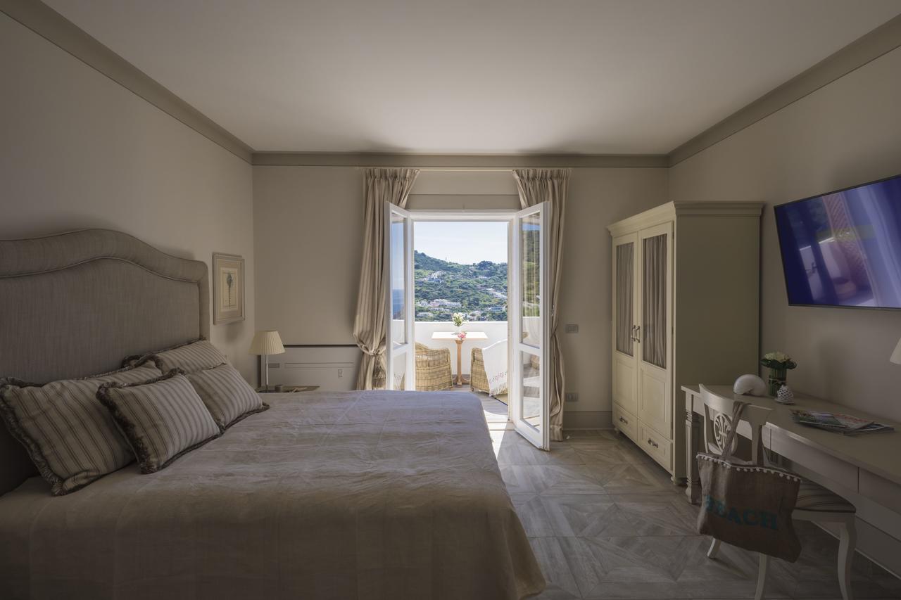 Maridea Casa Vacanza- Le Alcove Sul Mare Suites Πόντσα Εξωτερικό φωτογραφία